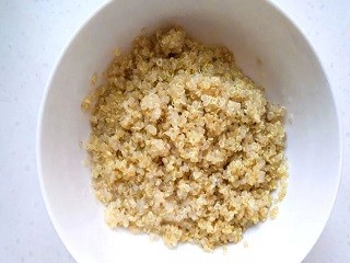 藜麦虾仁沙拉怎么做？