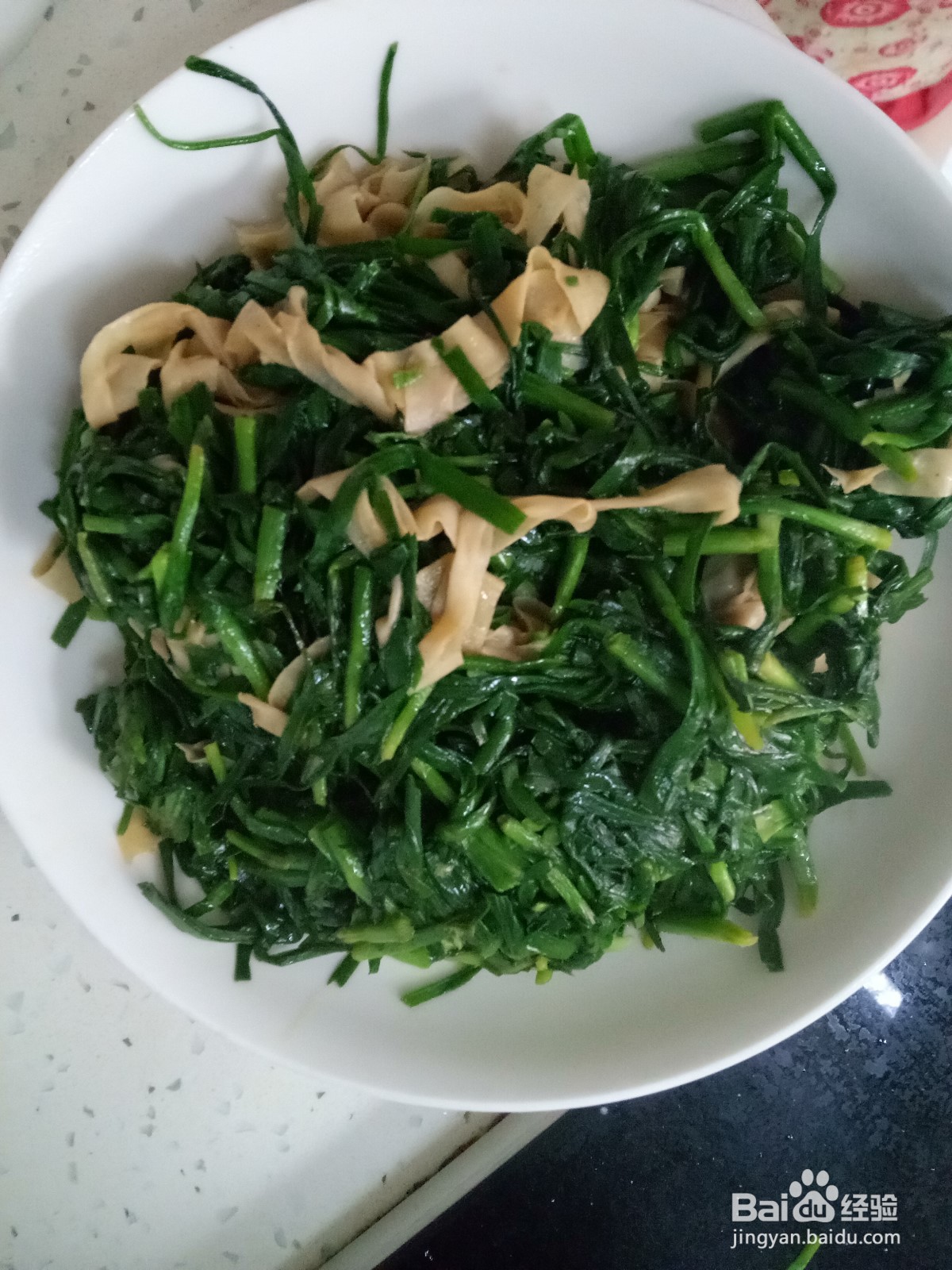 韭菜炒豆腐皮