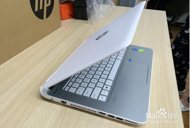 惠普pavillion 14-AL141TX开箱赏图
