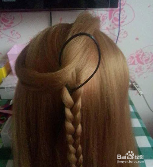 天冷了怎么扎头发好看