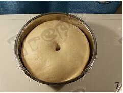 葡萄干杏仁面包