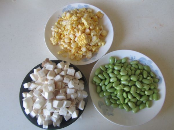 玉米毛豆炒杏鲍菇丁