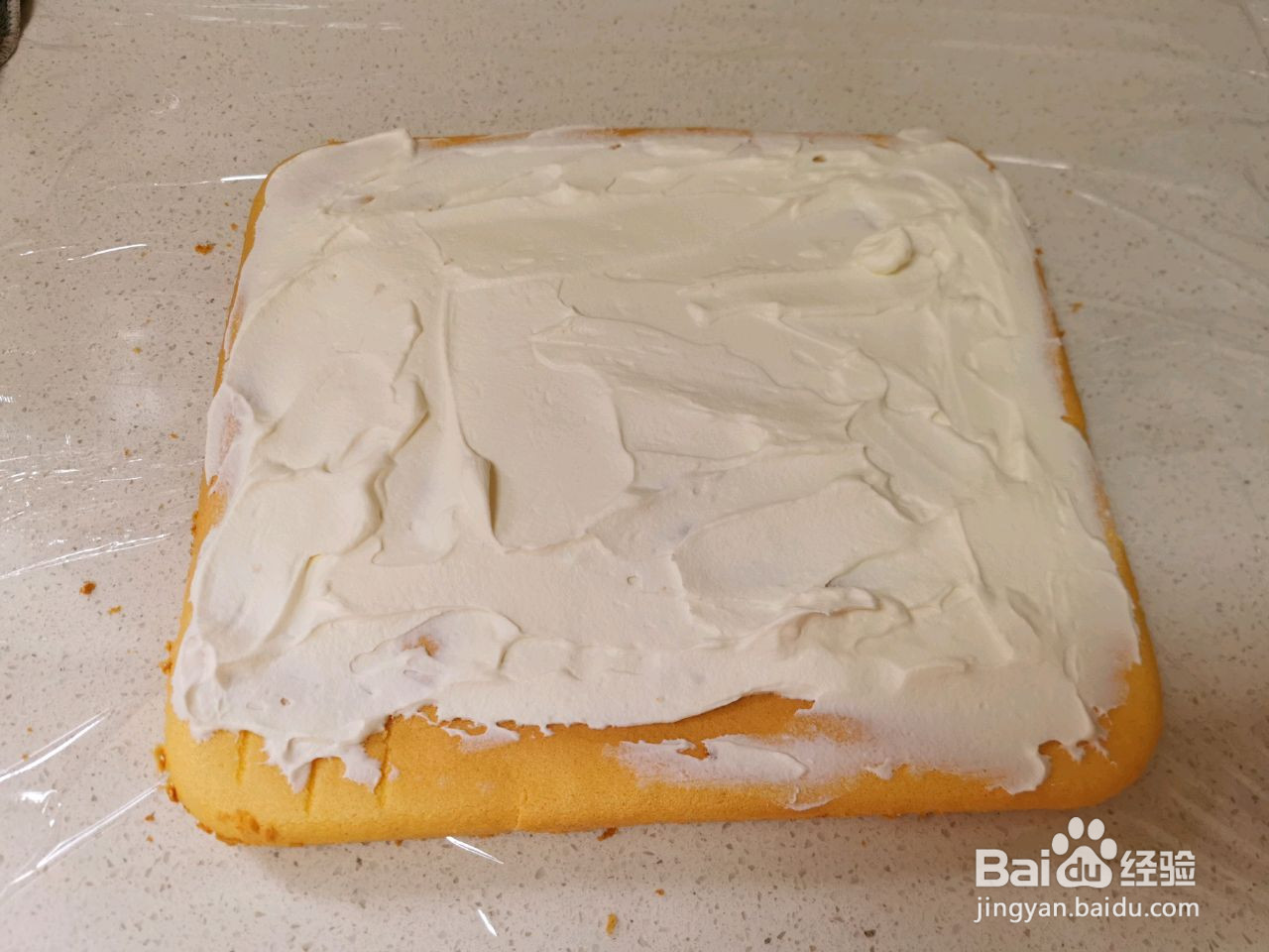 草莓蛋糕卷的做法