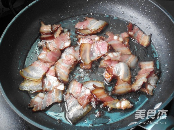 豆干炒腊肉的做法