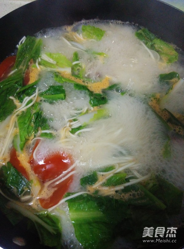 蕃茄鸡蛋面的做法