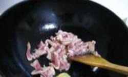 豆豉蒜苔炒午餐肉的做法