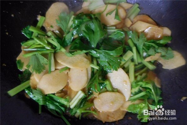 怎么做山药炒芹菜？