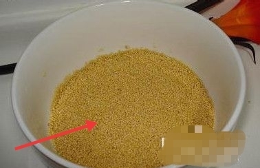 小米煮粥如何去掉陈味?如何判断是否已经霉变