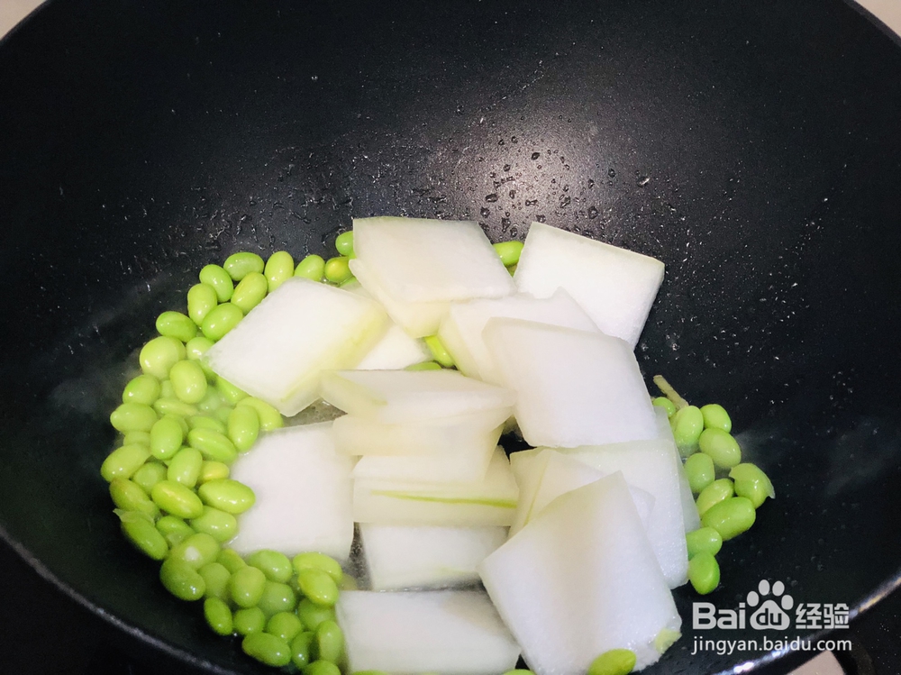 怎么简单的做毛豆虾米炒冬瓜?