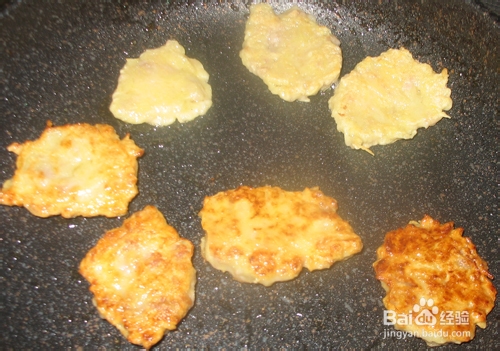 快捷早餐土豆肉饼的制作方法
