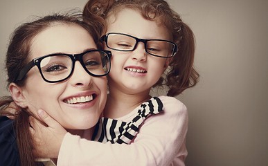 诱发青少年近视的重要因素