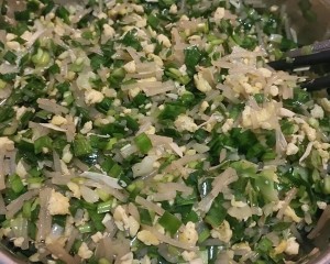 食补佳品韭菜水煎包