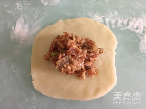 蟹粉鲜肉月饼