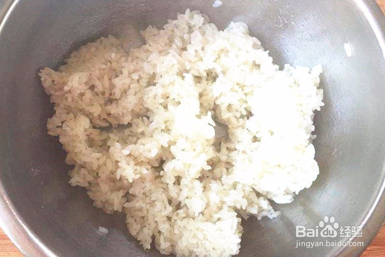 虾仁饭团的做法