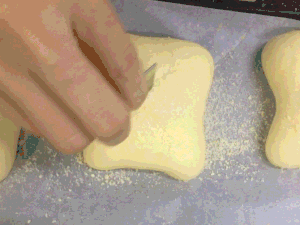 香肠芝士软面包的做法