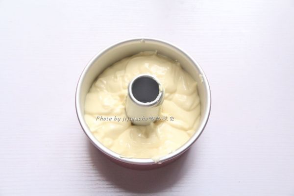 不开裂不塌陷戚风蛋糕