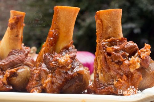 宴客菜之《卤汁筒子骨》