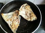 火立方经典鸳鸯鱼头火锅的做法