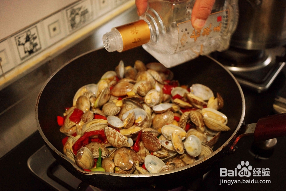 营养美味的辣炒蛤蜊