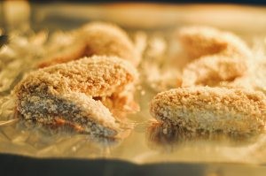 无油蒜香烤翅便当的做法