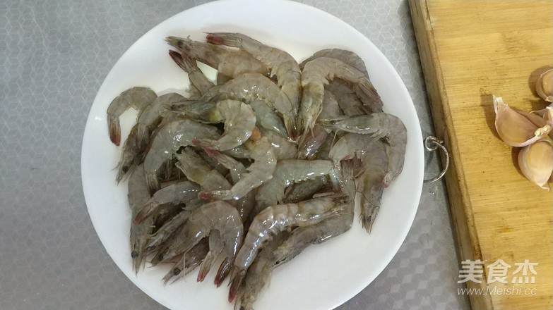 蒜香砂锅干锅虾