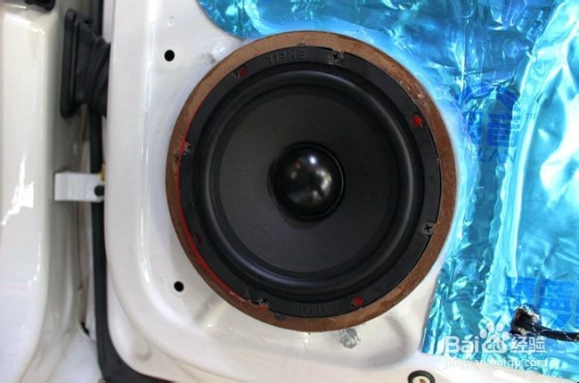 朴实无华简改霸克 大众朗逸改装美国霸克音响