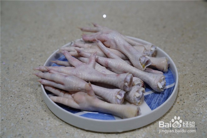 好吃的脆皮卤鸡爪