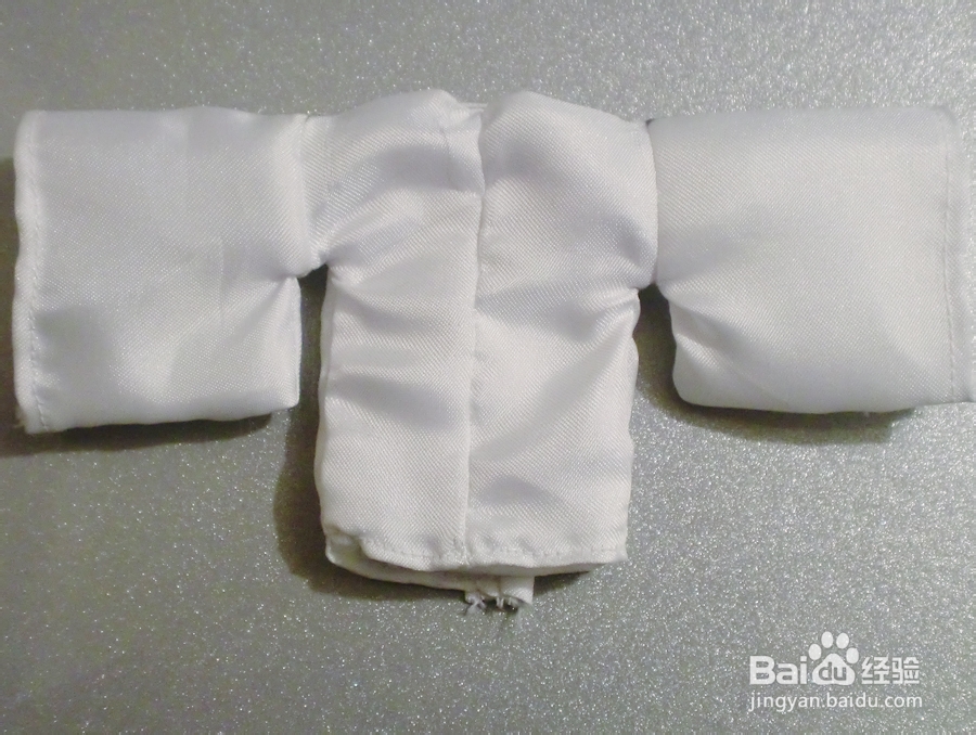 怎么做娃娃古裝上襦上衣？：[1]修改紙樣