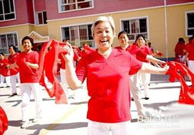 如何赞美老年舞蹈队