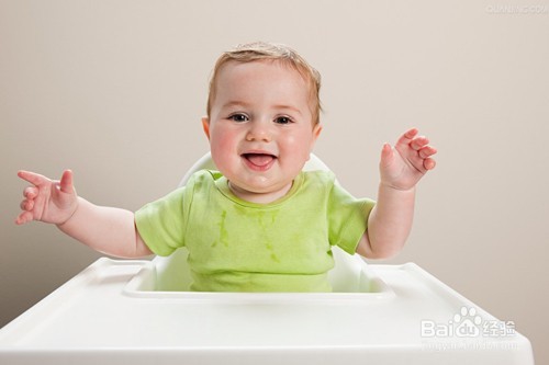 怎么避免宝宝辅食喂养的十个“雷区”