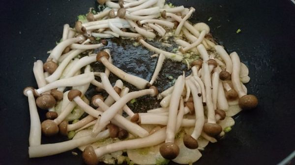 蚝油杏鲍菇口蘑