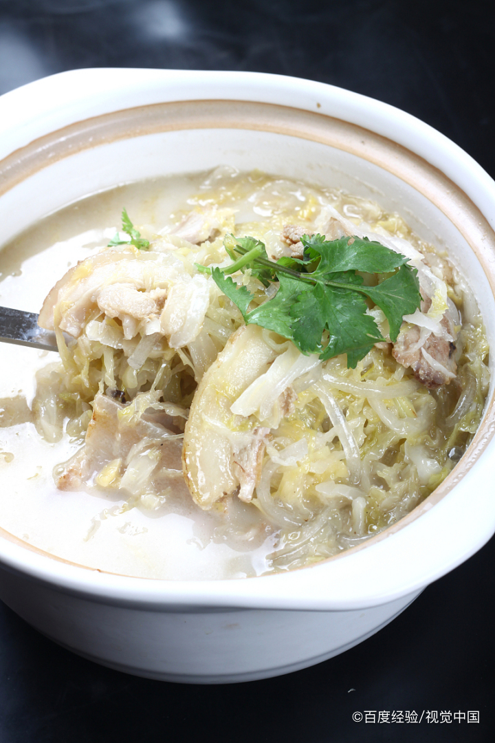 白菜炖粉条的做法，猪肉白菜炖粉条的做法