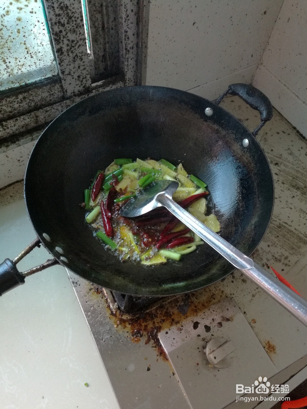 如何做麻辣鱼火锅?鱼火锅家常做法