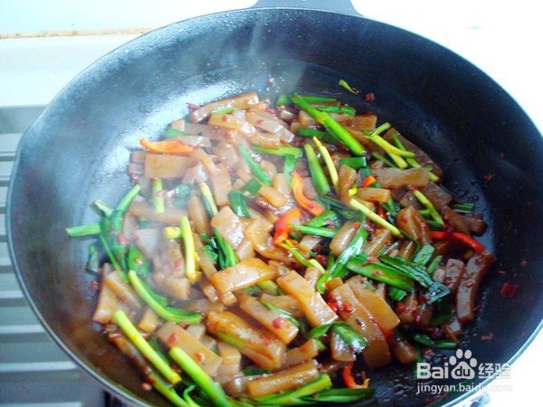韭菜炒魔芋的制作方法