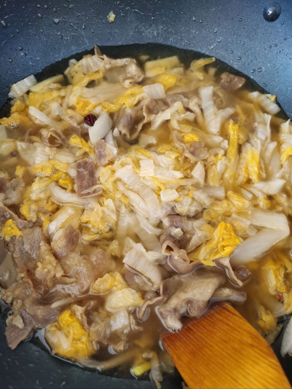 肥牛酸菜炖粉条