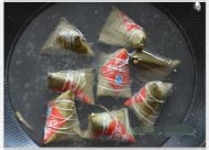 教你怎么做排骨烧粽子