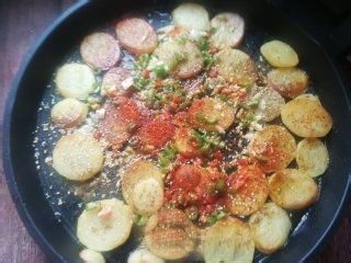如何制作孜然香辣土豆片