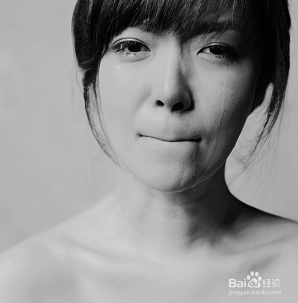 哭泣是女性身心排毒的良药