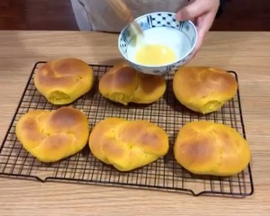 南瓜老面面包的做法