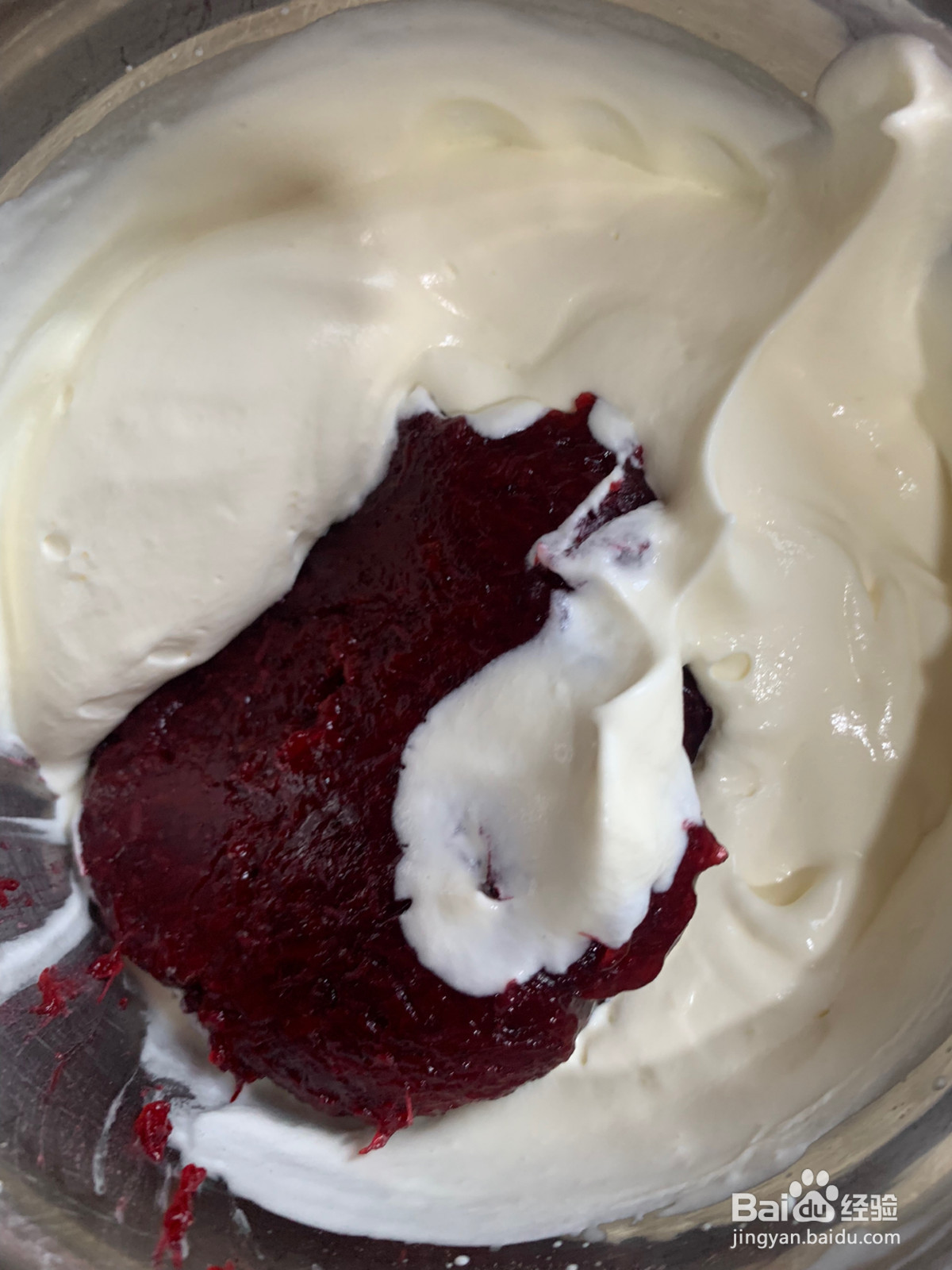 夏日限定可可杨梅蛋糕卷的做法