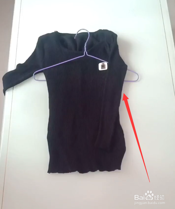 如何正确的悬挂毛衣呢？