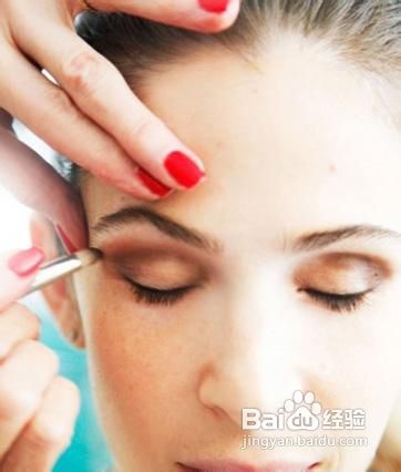 日常怎么画烟熏眼妆