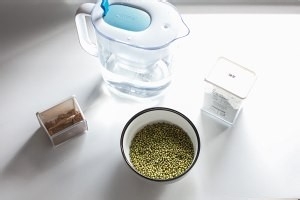 如何做风味绿豆爽？