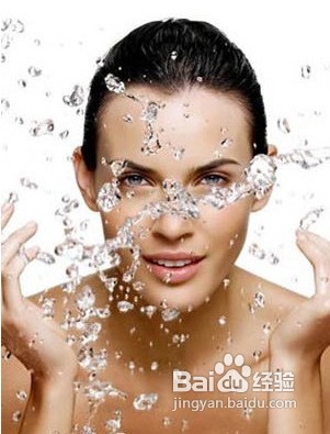 大师讲解油性皮肤卸妆步骤