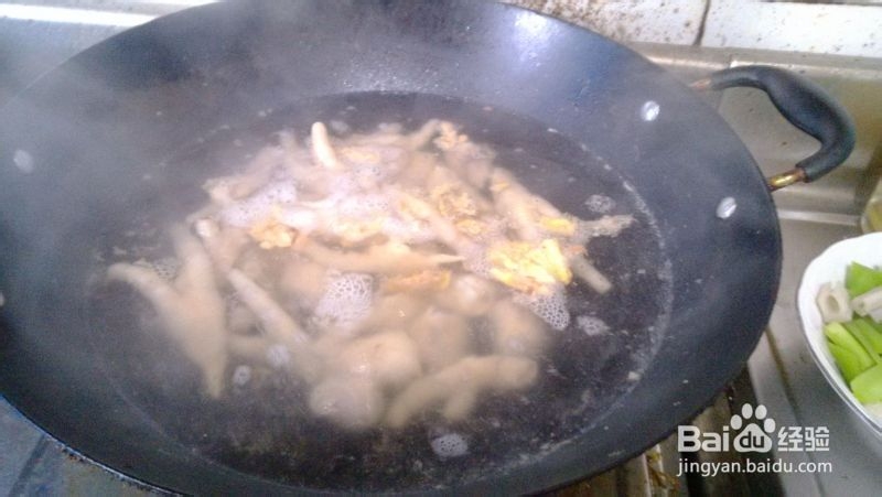 自制山椒泡凤爪（香辣）