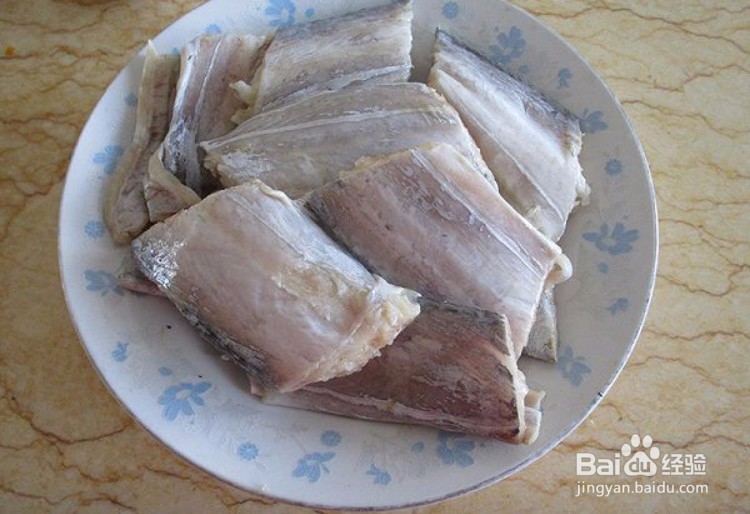 如何制作泡椒干锅带鱼