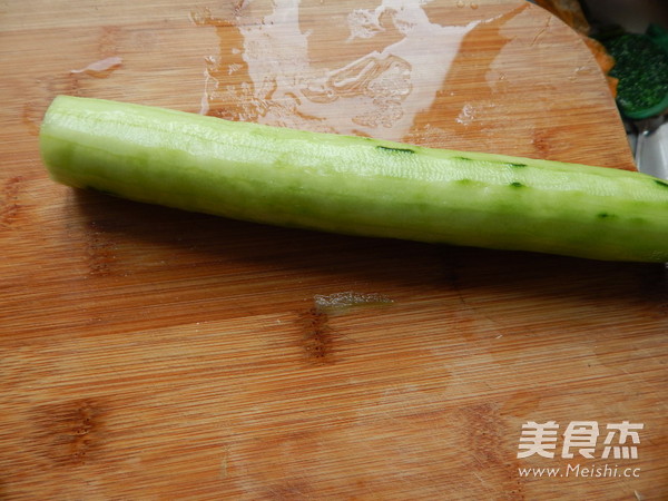 凉拌黄瓜卷的做法