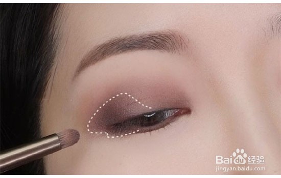 韩式小烟熏妆的画法 迷人party妆