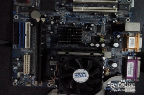 电脑总卡屏怎么回事