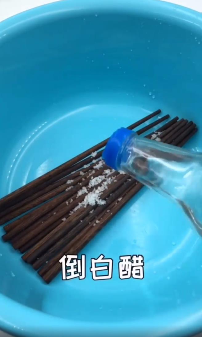 筷子用久了怎么清洗干净还能杀菌？